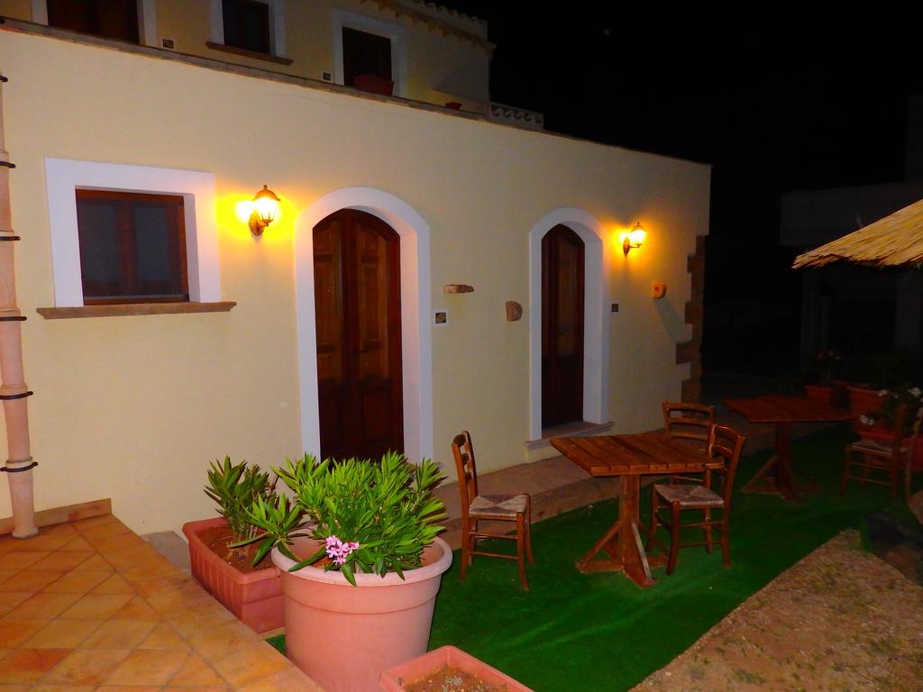 Baglio Cofano Rooms & Relax Custonaci Exterior foto