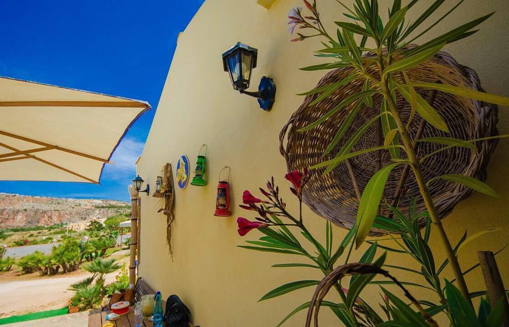 Baglio Cofano Rooms & Relax Custonaci Exterior foto